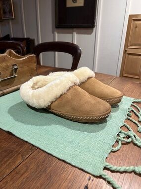 L.L. Bean Wicked Good Slippers